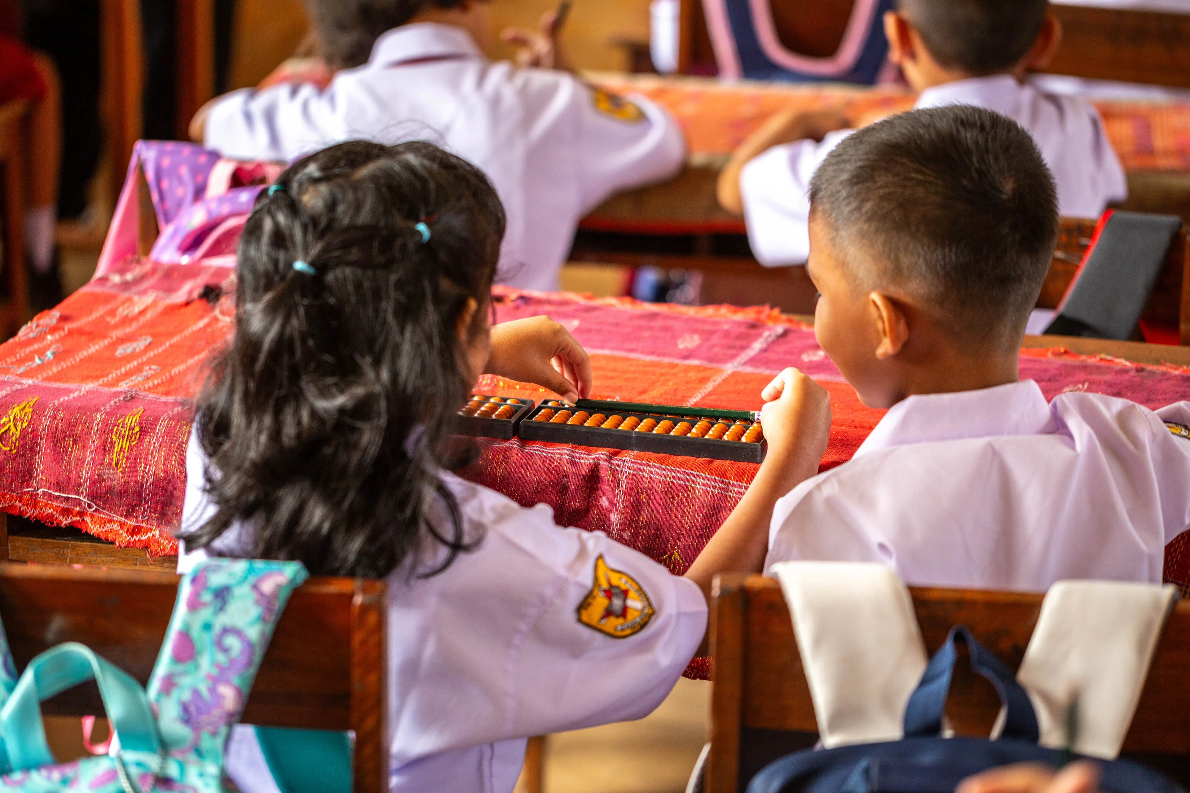 Perlengkapan Menarik